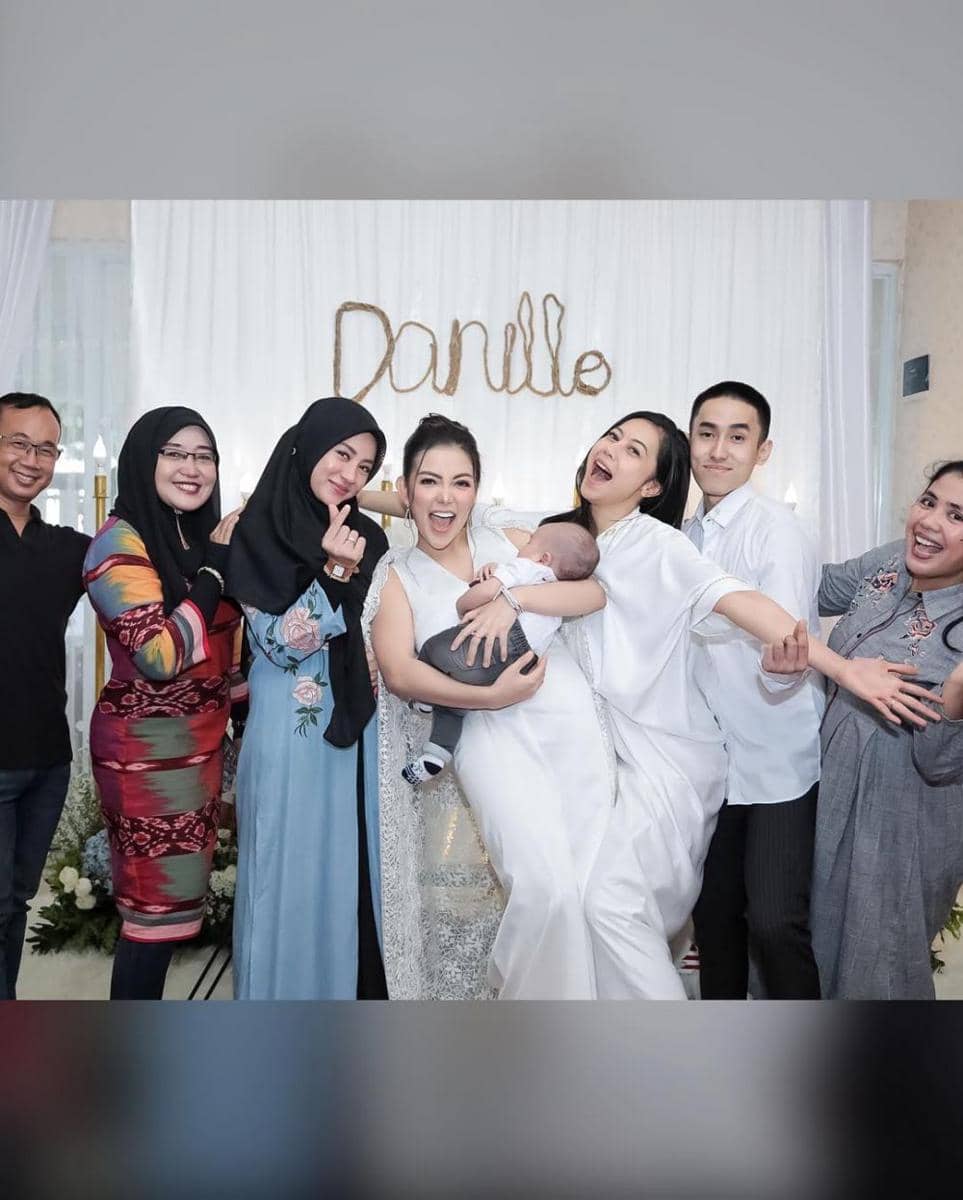 instagram.com/Bellashofie_rigan