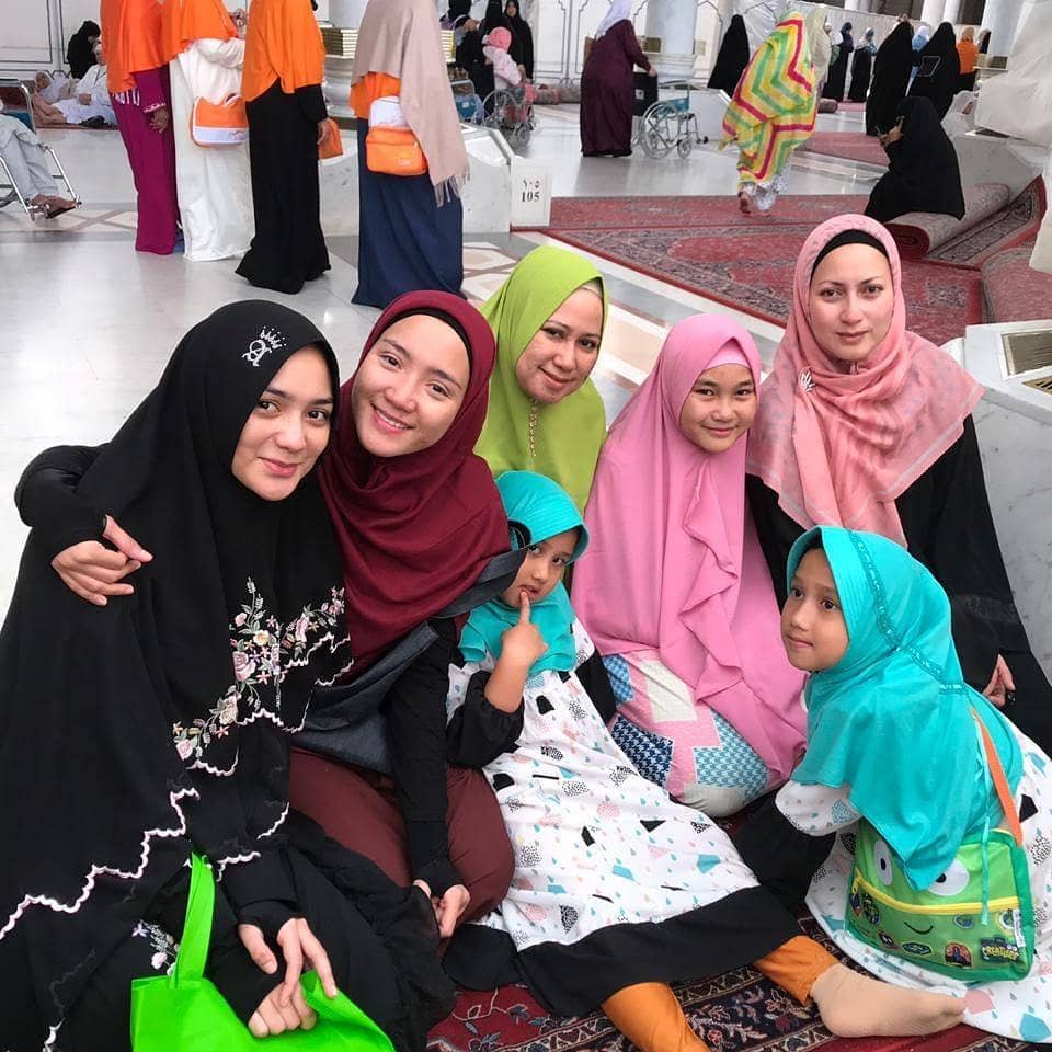 instagram.com/ladyachristina