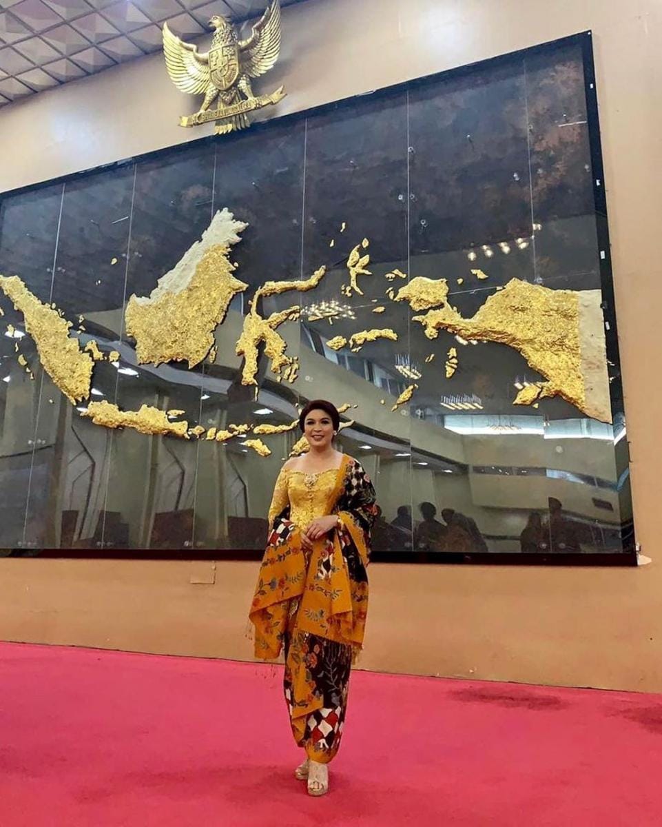 instagram.com/dewi_bamsoet