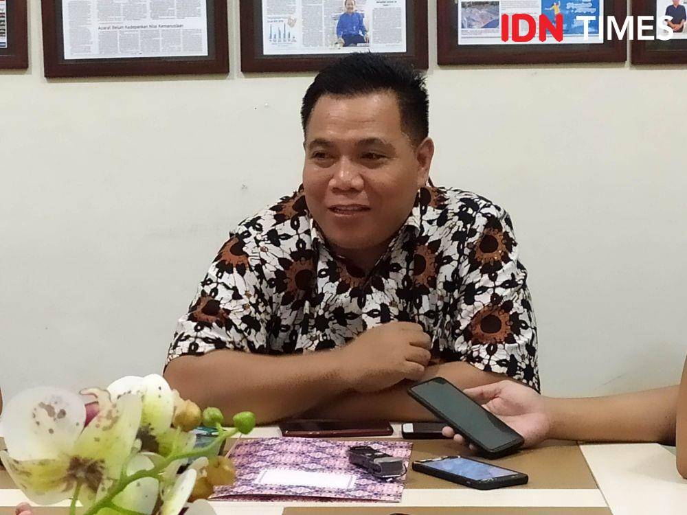 Kepala ORI Perwakilan DIY saat memberikan keterangan kepada wartawan pada Selasa (3/12).  IDN Times/ Siti Umaiyah