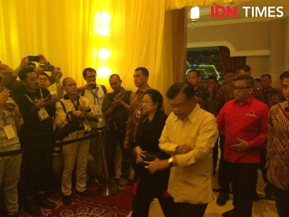 IDN Times/Irfan Fathurohman: Munas Golkar di Hotel Ritz Carlton, Jakarta, Selasa (3/12).