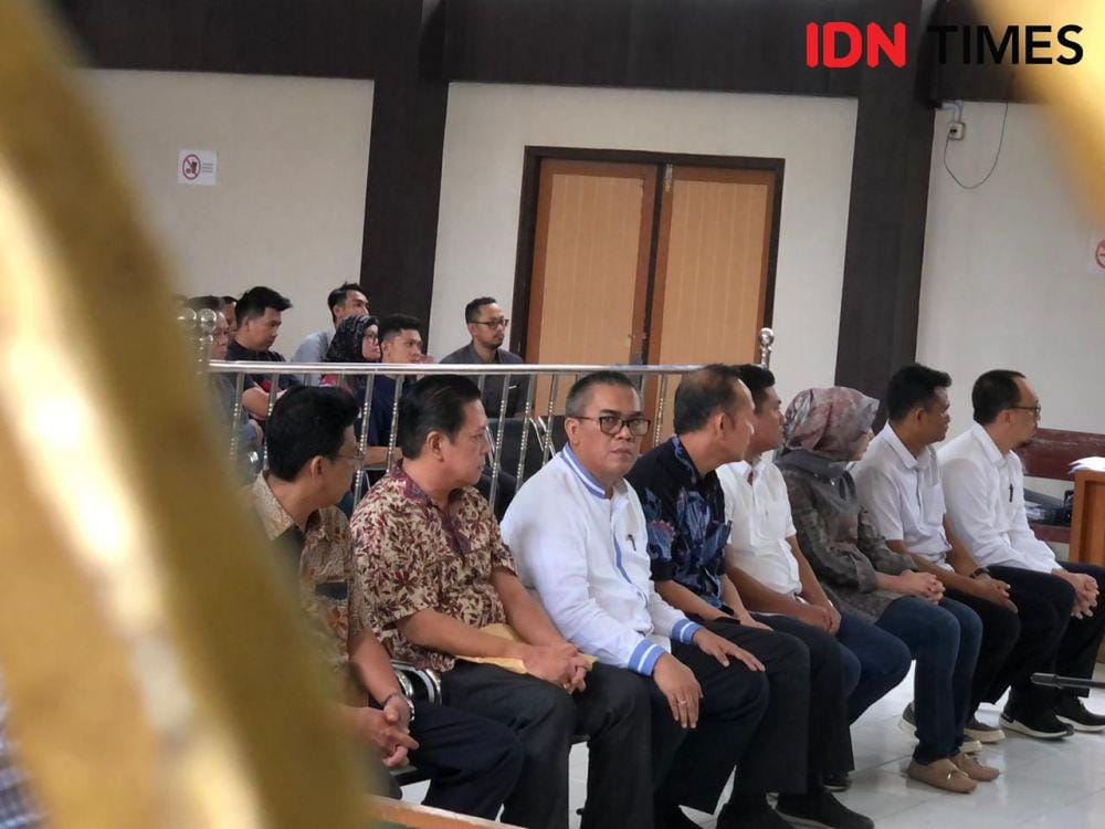 Ahmad Yani tersangka kasus OTT hadir dalam persidangan Robi Okta Falevi (IDN Times/Rangga Erfizal)