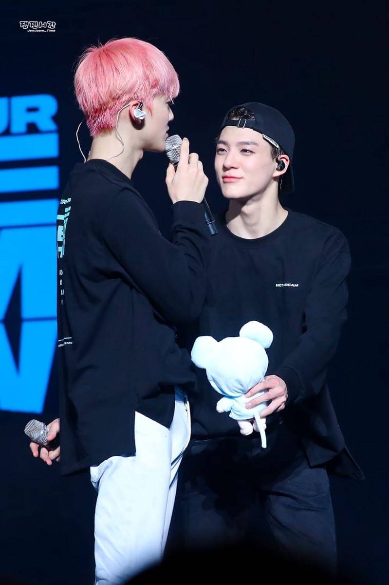 twitter.com/JenJaem_Time