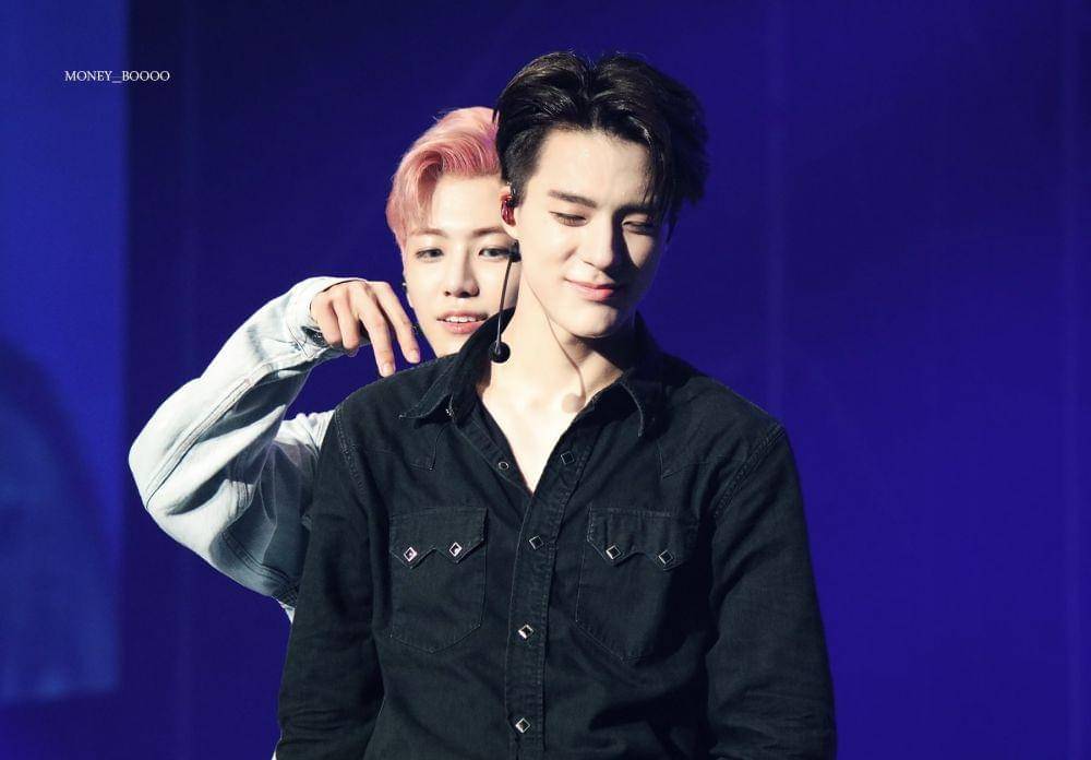 twitter.com/money_boooo