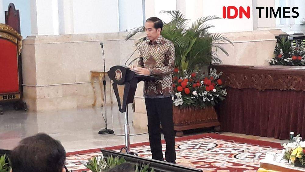 Presiden Jokowi memberikan sambutan di Istana Negara, Jakarta Pusat, Selasa 3 Desember 2019 (IDN Times/Teatrika Handiko Putri)
