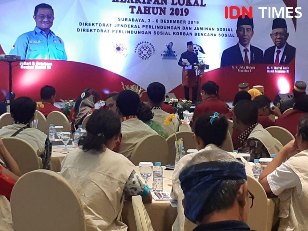 Menteri Sosial, Juliari Batubara saat Sarasehan Nasional Kearifan Lokal 2019 di Hotel Mercure Surabaya, Rabu (4/12). IDN Times/Ardiansyah Fajar