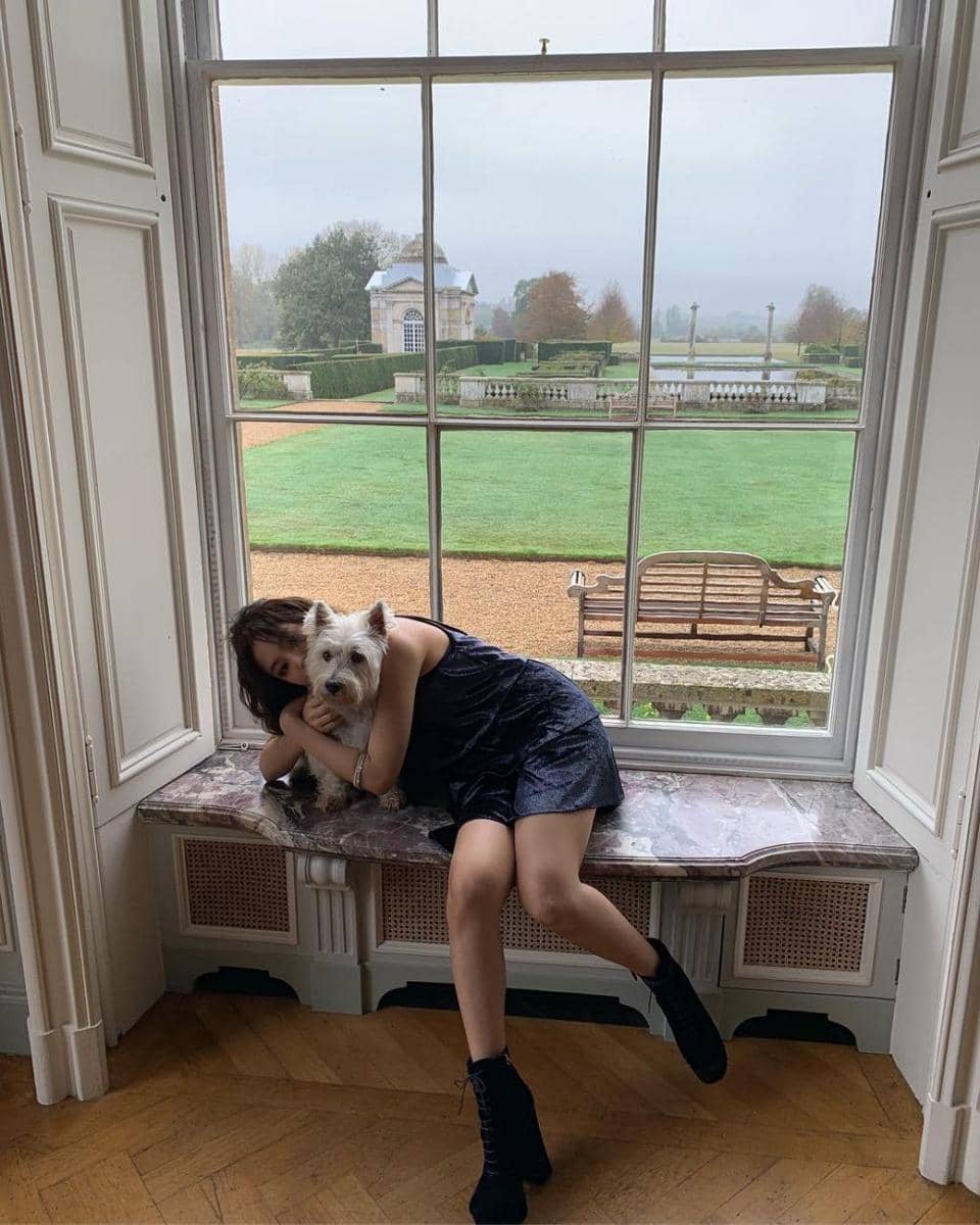 instagram.com/jennierubyjane