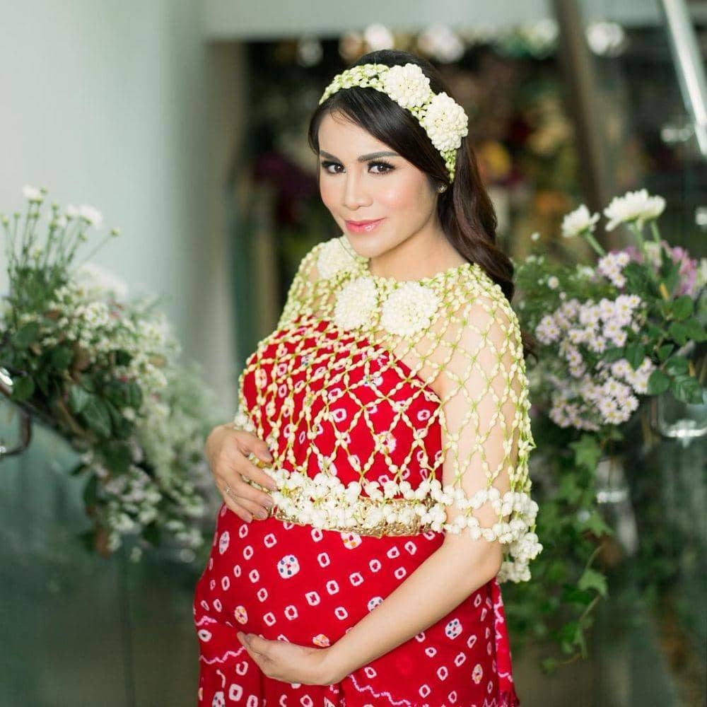 Instagram.com/therealmomogeisha