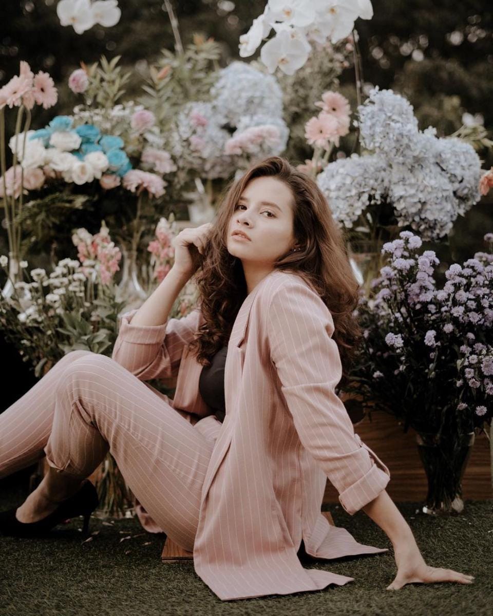 instagram.com/jovitakaren