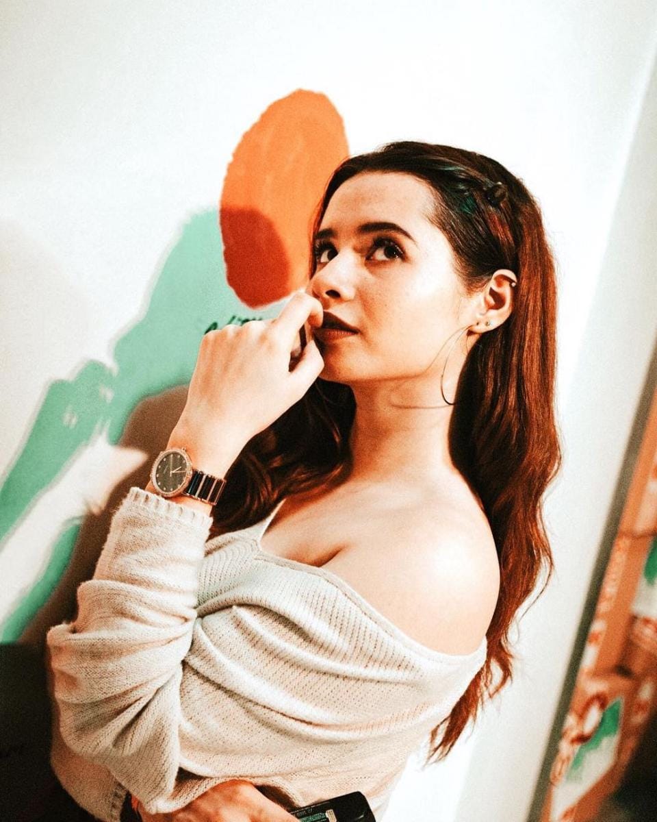 instagram.com/jovitakaren