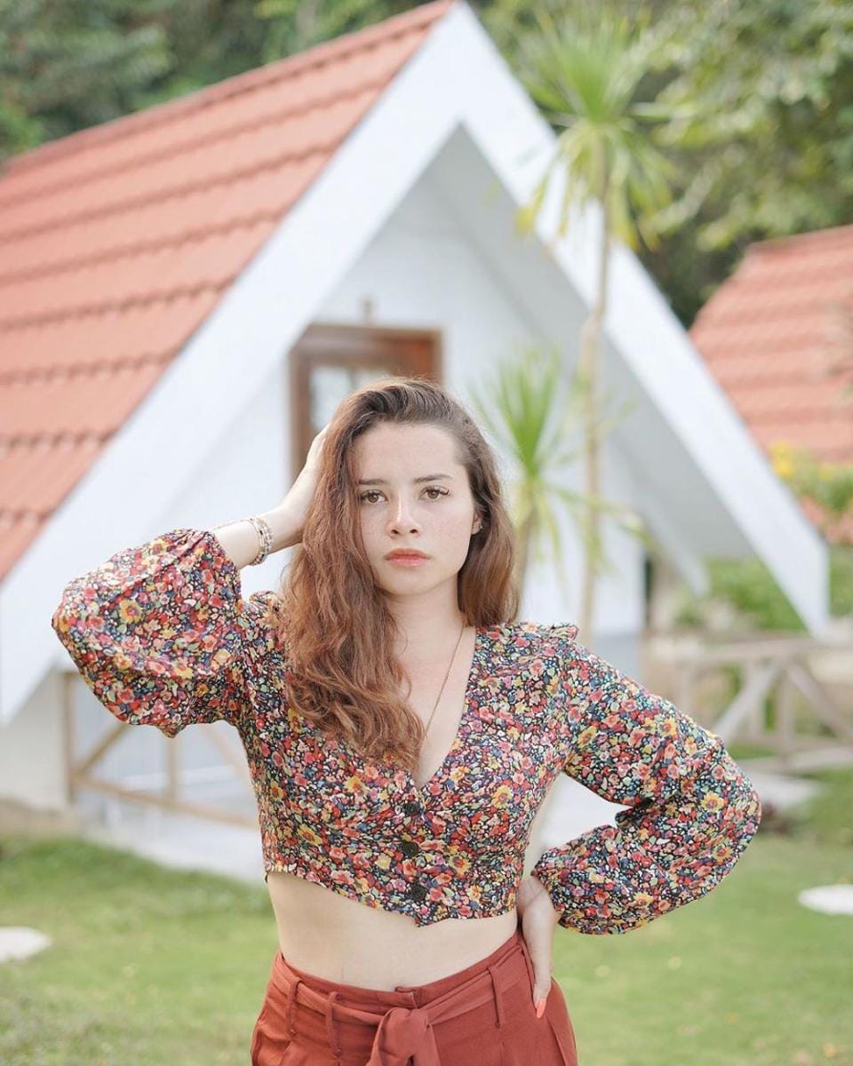 instagram.com/jovitakaren