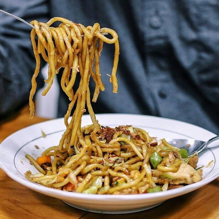 instagram.com/jajanankotajogja