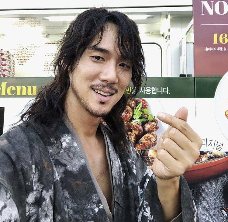 Instagram.com/yoo_yeonseok