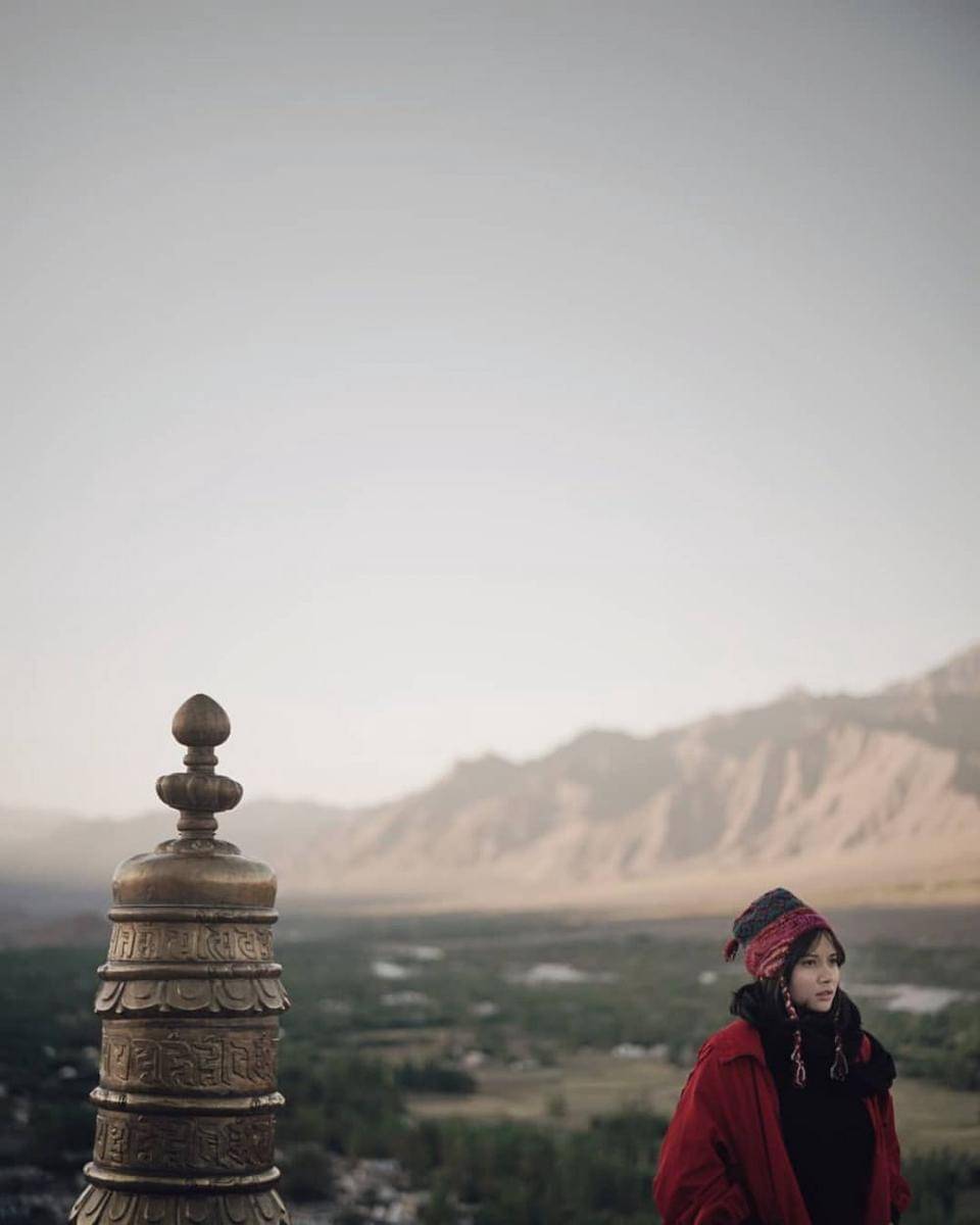 instagram.com/nayaanindita