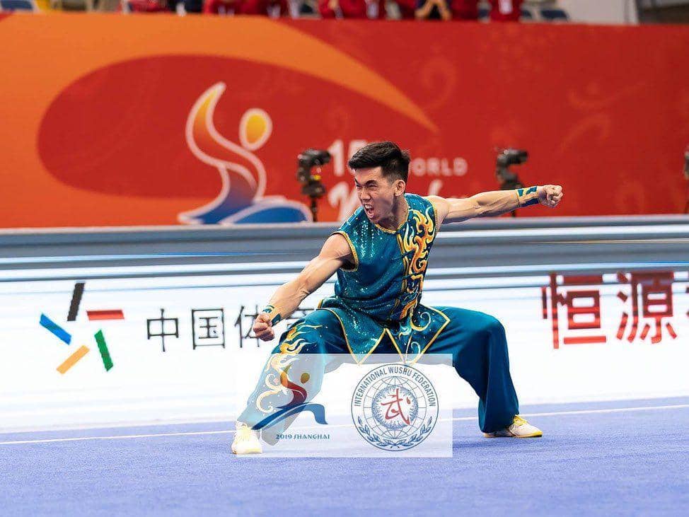 instagram.com/harrishoratius