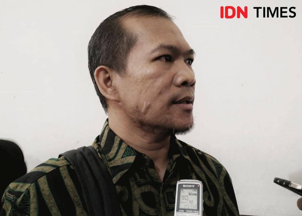 (terdakwa penggelapan aset PD Pasar Bermartabat, Andri Salman) IDN Times/Azzis Zulkhairil