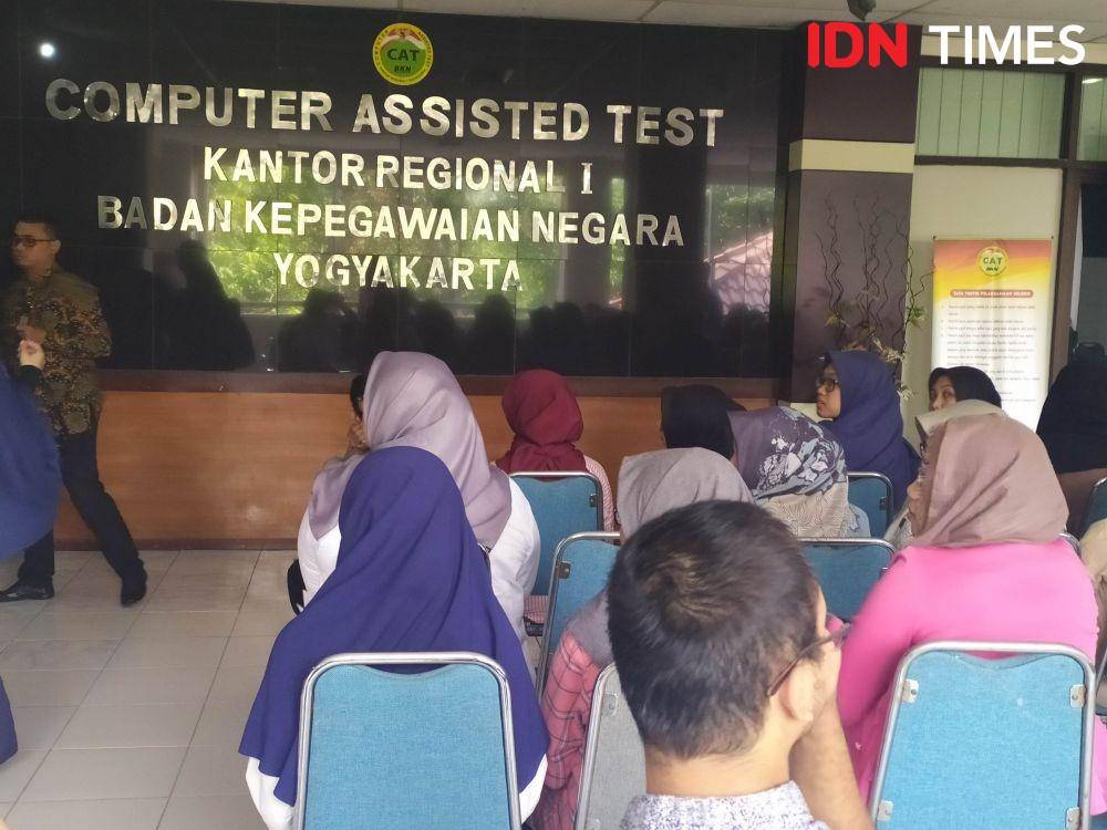 Simulasi Tes CAT yang diadakan Kantor Regional I BKN pada Kamis (5/12). IDN Times/Siti Umaiyah
