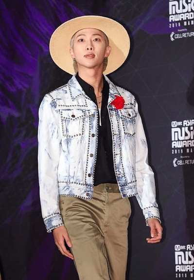 instagram.com/7bts.update