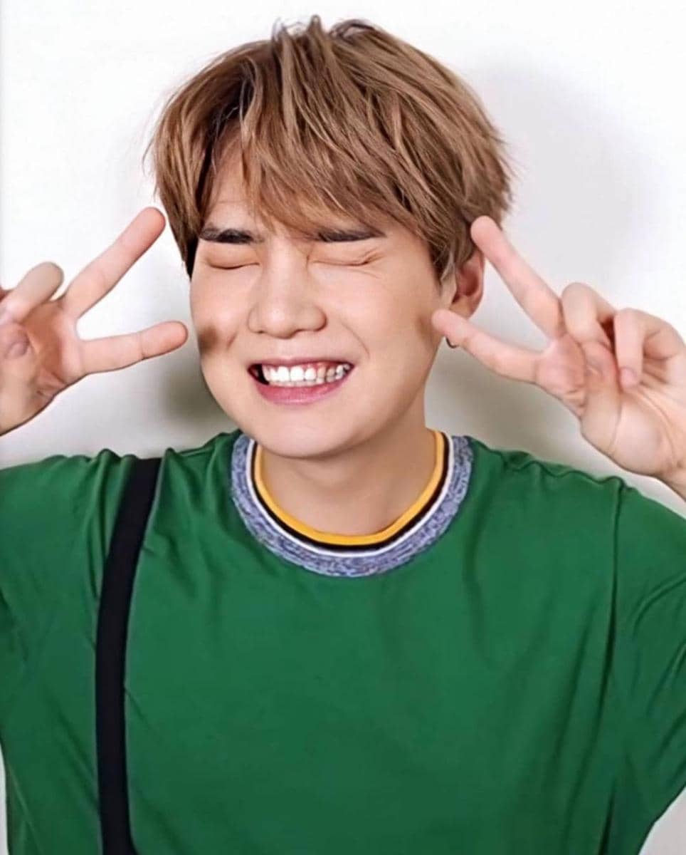 Instagram.com/yooniesfuckingdaddy