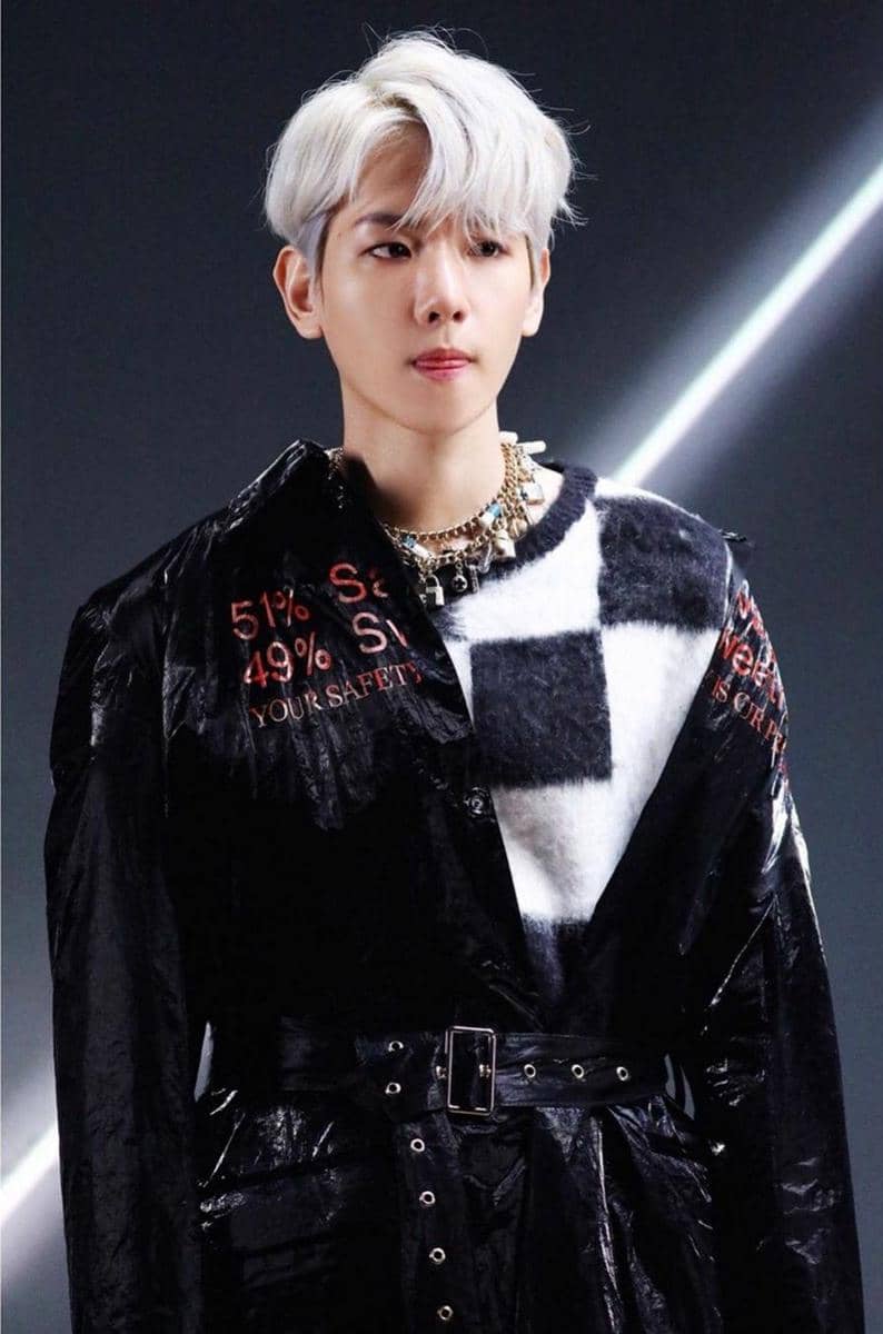 Instagram.com/weareone.exo