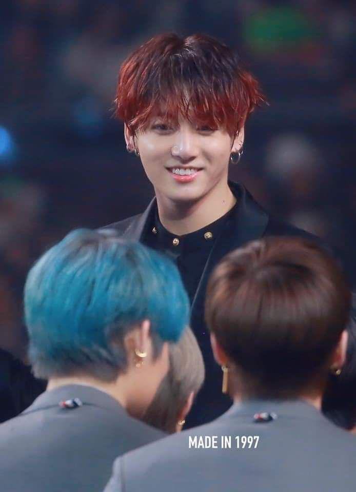 twitter.com/btsarmyyahph