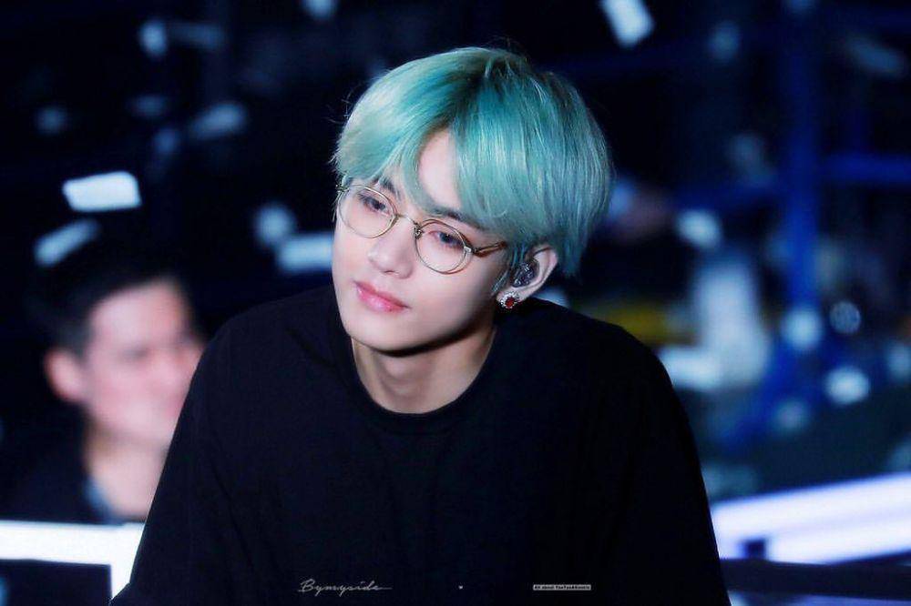 Instagram.com/bts_v