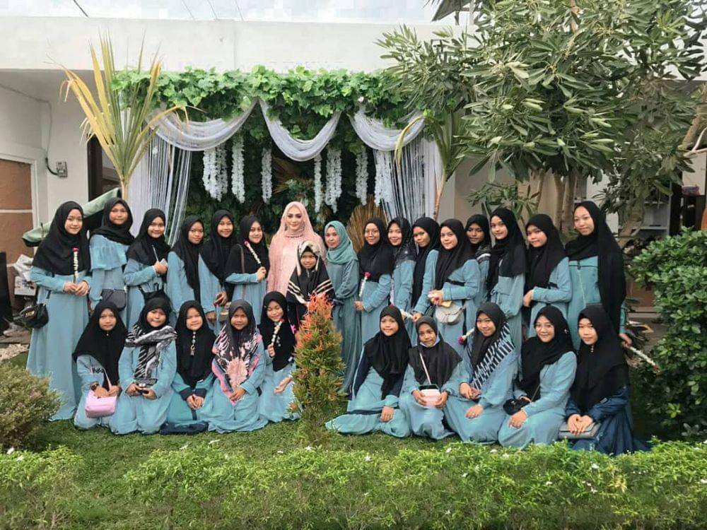 Instagram.com/almudaffaputri_