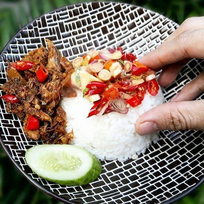 instagram.com/dongalo.official