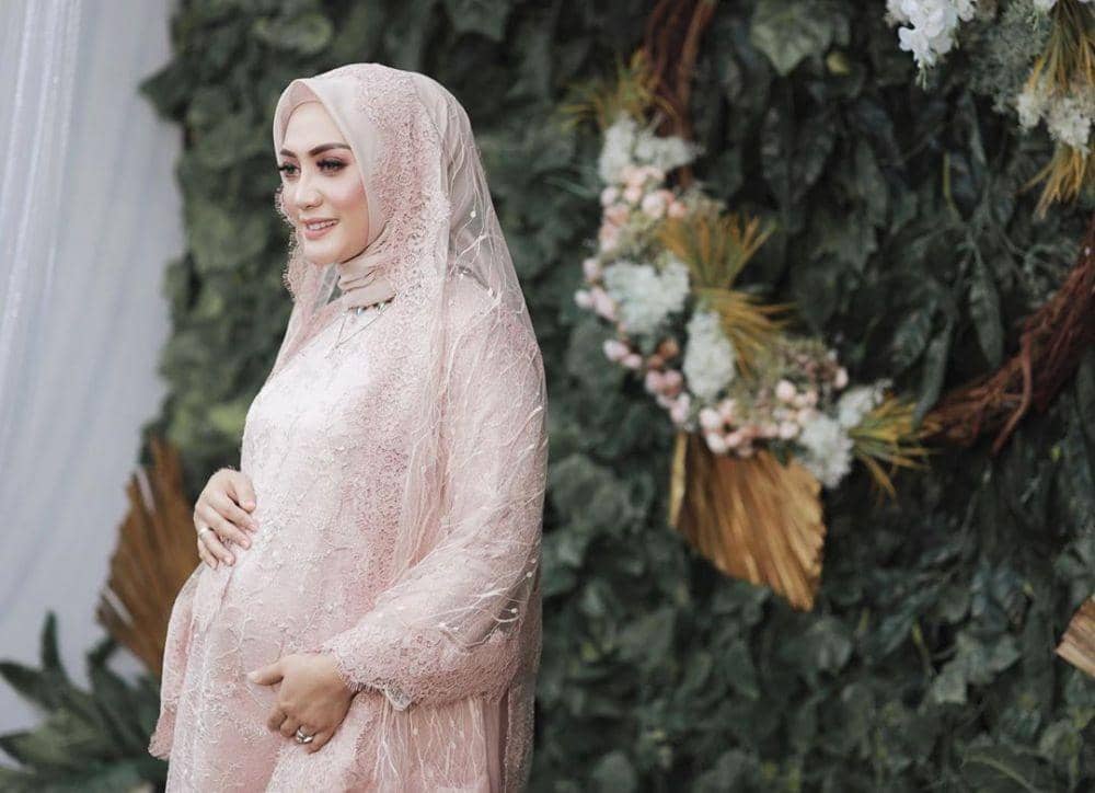 Instagram/yulitamci5real