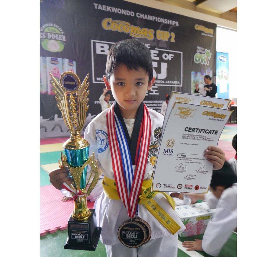 instagram.com/benjoshua_r