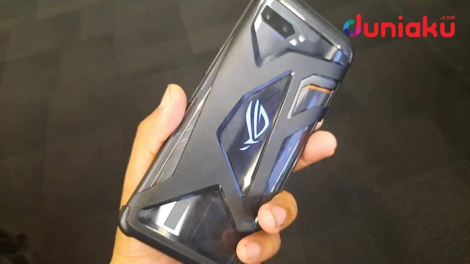Fitur Aura Sync terhubung dengan ROG Phone II. duniaku.com/Adhitya Daniel