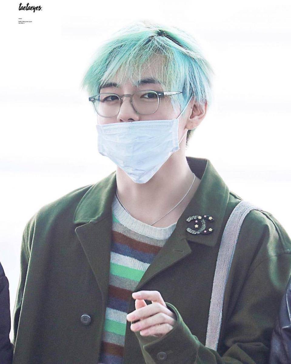 Instagram.com/bts_v