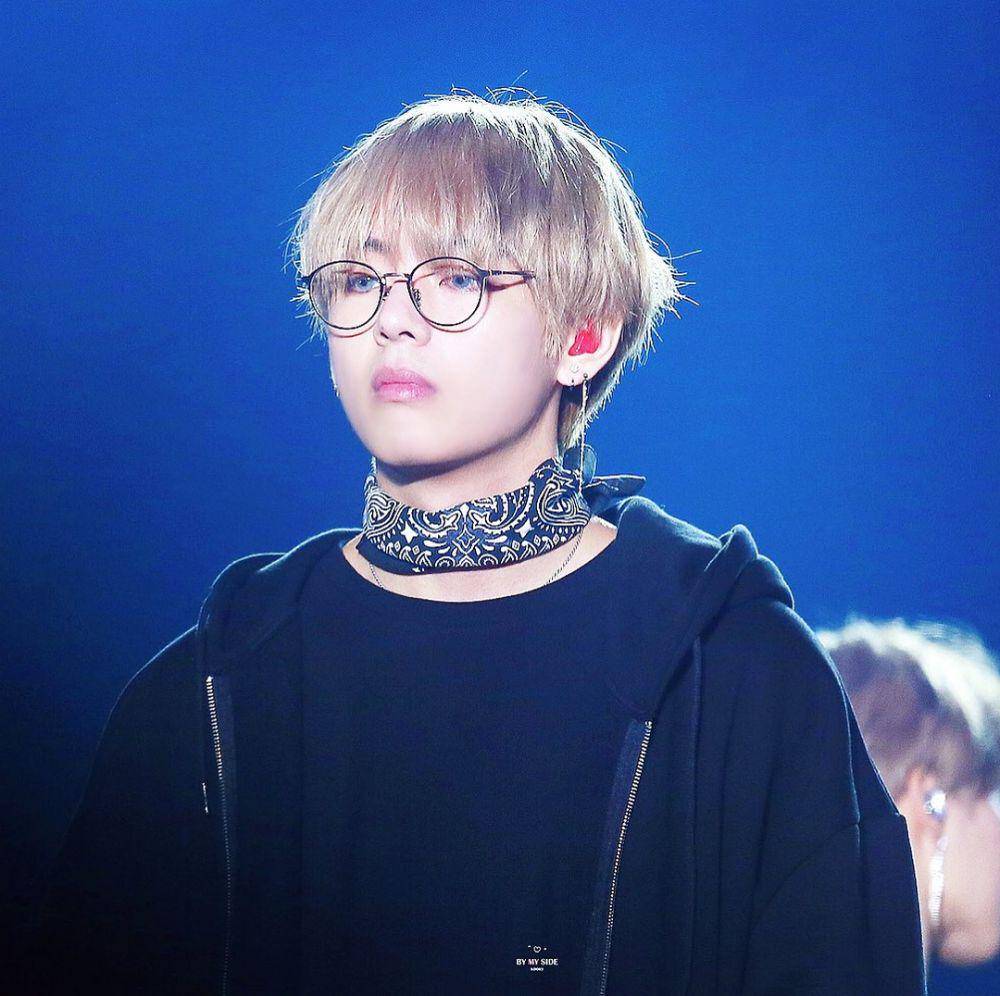 Instagram.com/bts_v