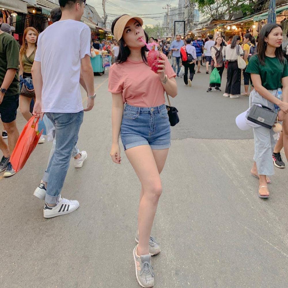 Instagram.com/elviacarolline