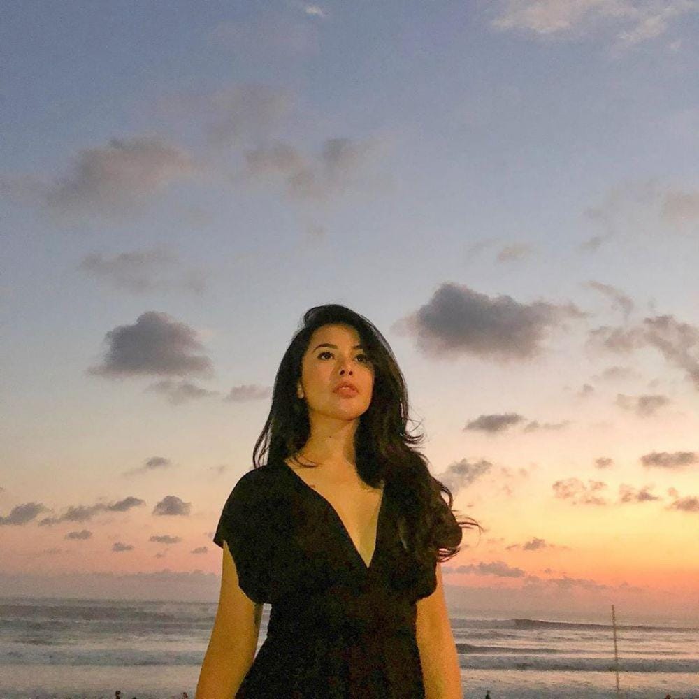 Instagram.com/elviacarolline