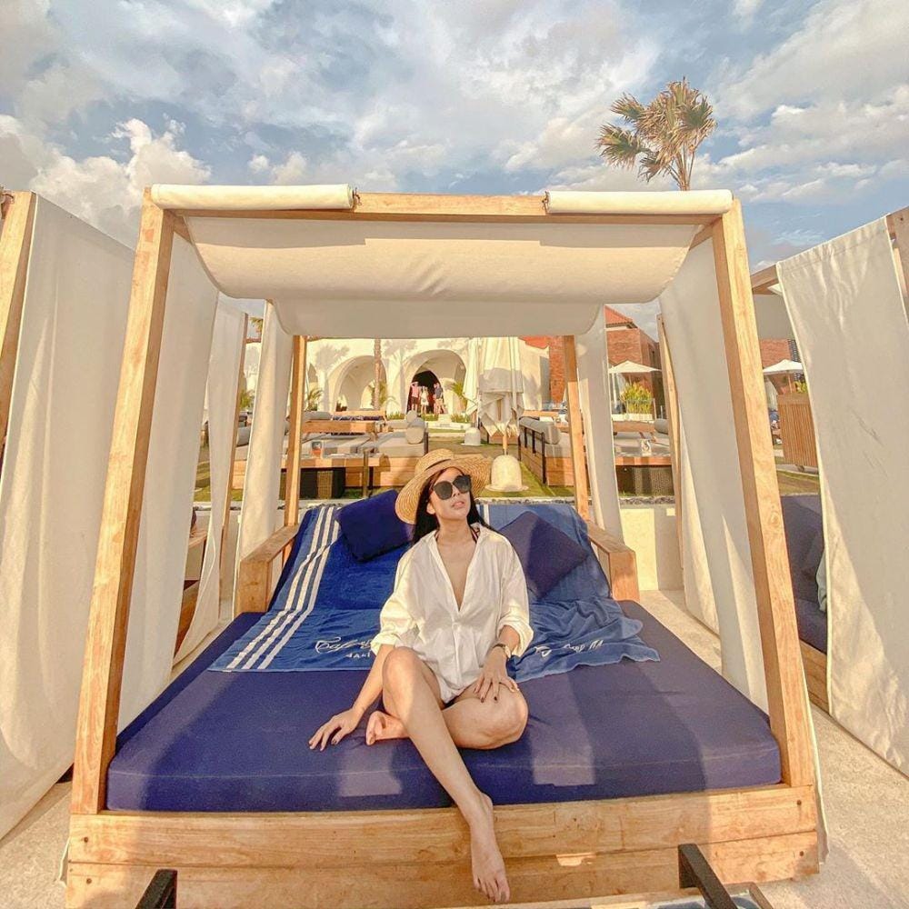 Instagram.com/elviacarolline