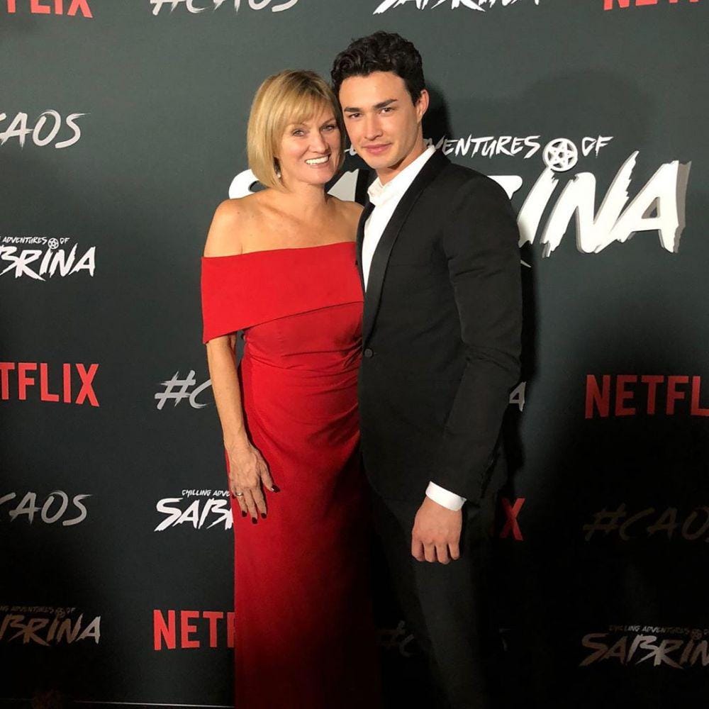 Instagram.com/gavinleatherwood