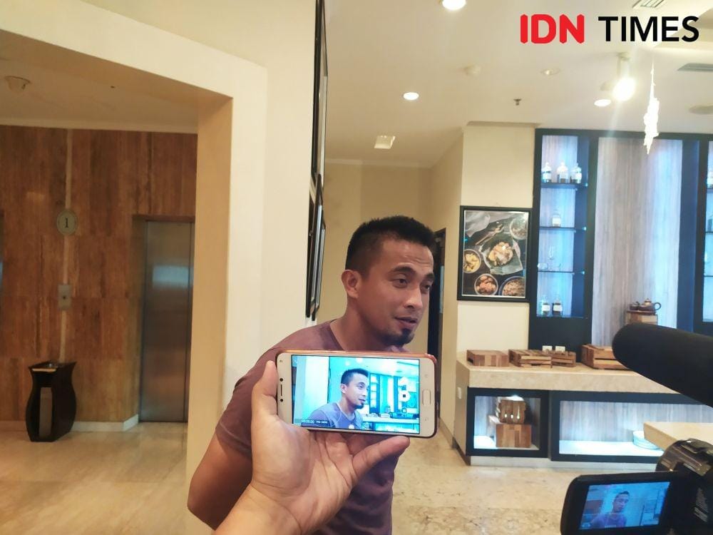 Pelatih kiper Sriwijaya FC, Fery Rotinsulu (IDN Times/Feny Maulia Agustin)