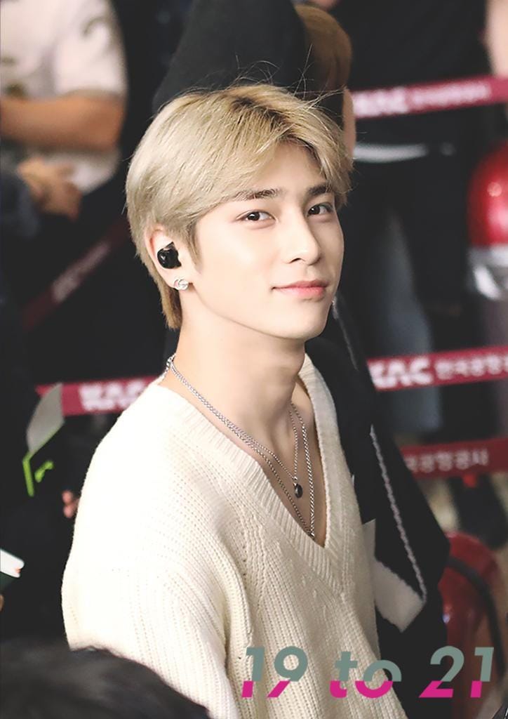 twitter.com/Purnama37469169