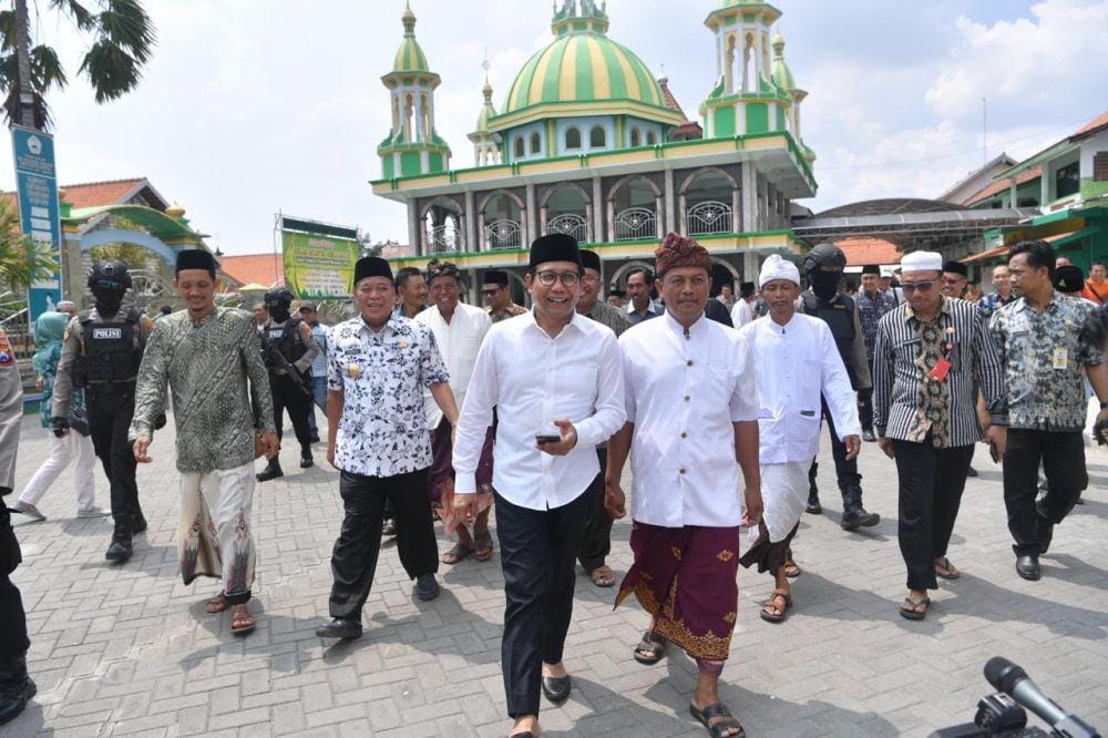 Menteri Desa, Pembangunan Daerah Tertinggal, dan Transmigrasi Indonesia, Abdul Halim Iskandar. Saat berkunjung ke Desa Pancasila Lamongan. IDN Times/Imron
