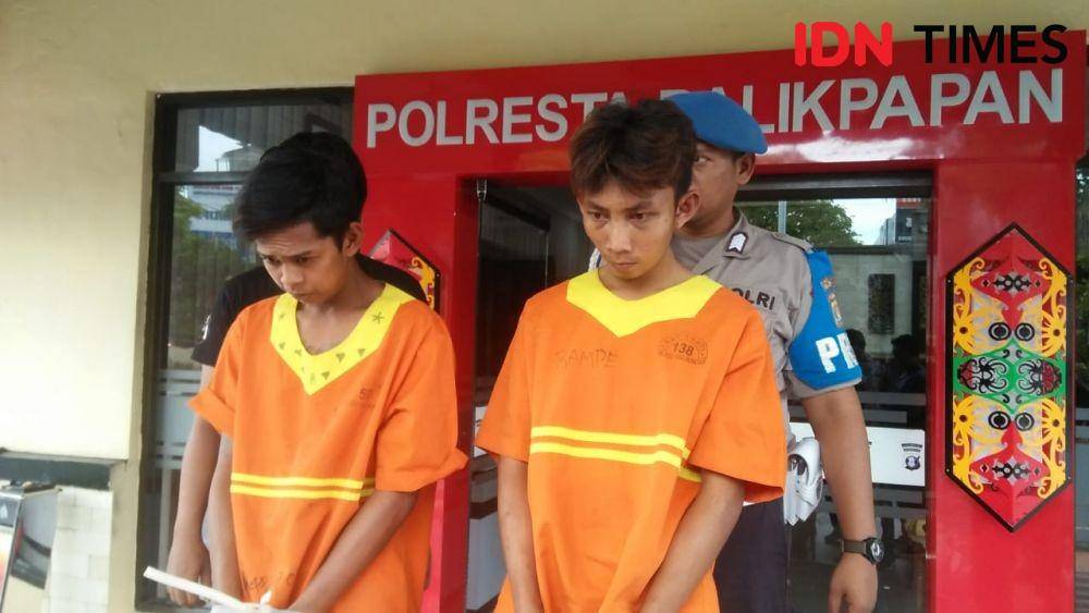 Tersangka kasus pencurian di perumahan elit di Balikpapan, Supandi (kanan) dan Rafly. IDN Times/Surya Aditya