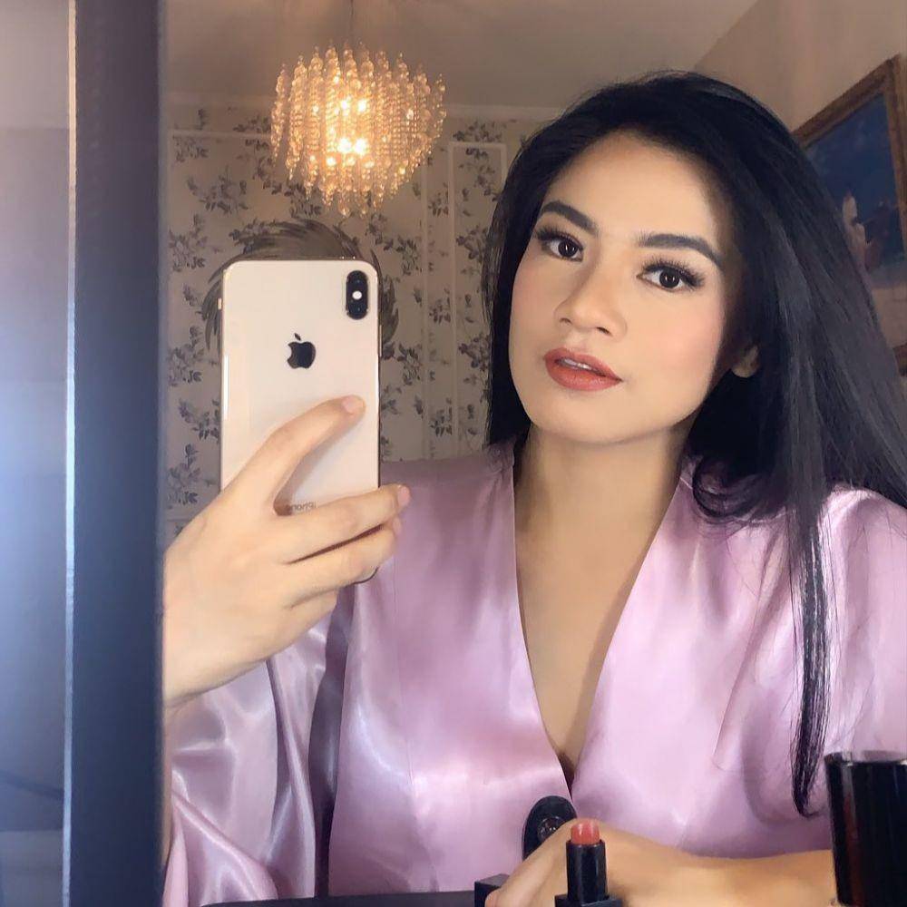 instagram.com/titi_kamall