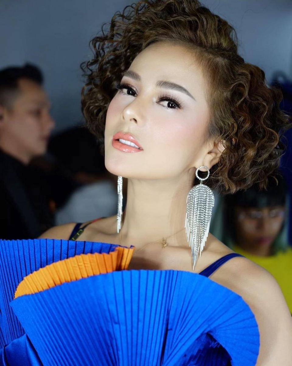 Instagram.com/astridtiar127