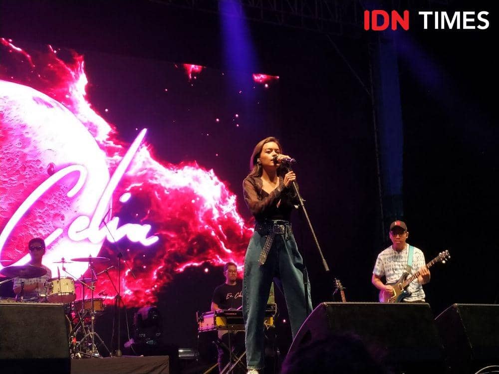 Eva Celia dalam Joyland Festival 2019 di Jakarta. 7 Desember 2019. IDN Times/Nadia Umara