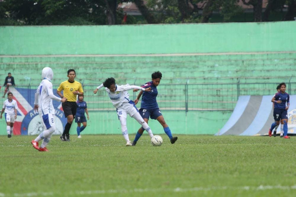 Arema FC putri gagal melaju ke final setelah hanya imbang kontra Persib Bandung putri. IDN Times/ Alfi Ramadana