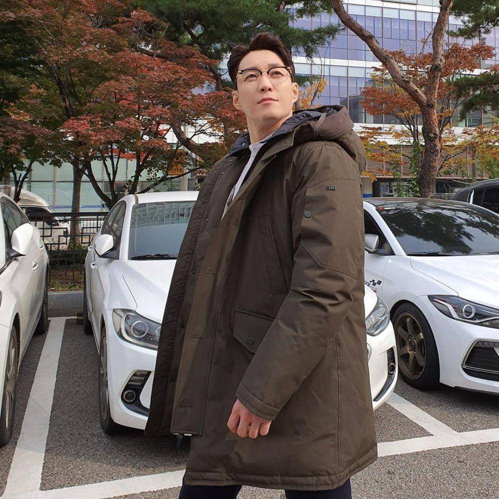 instagram.com/tak9988