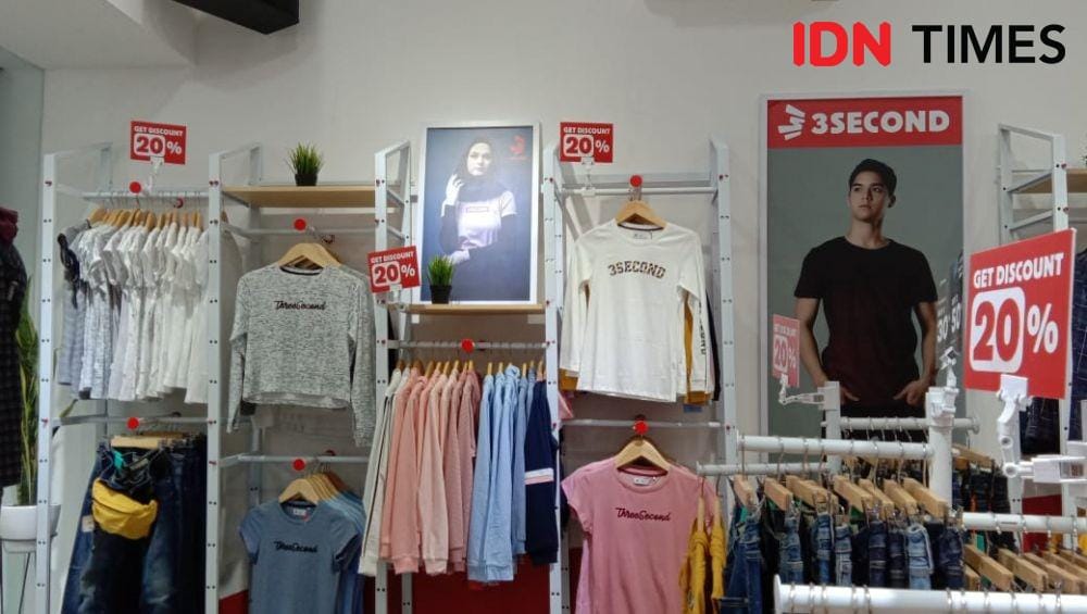 Peresmian store 3Second di Jalan Dr Mansyur Medan (IDN Times/Indah Permata Sari)