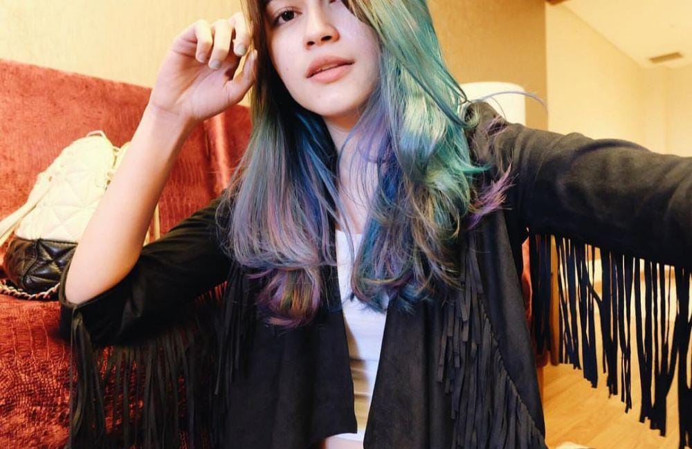 Instagram.com/agathavalerie