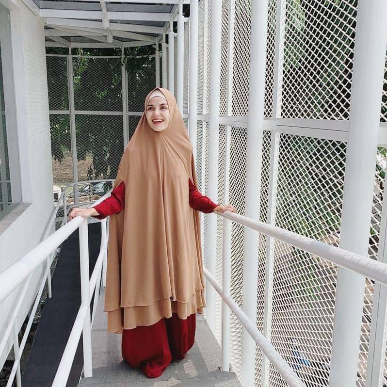 instagram.com/nadya_almira