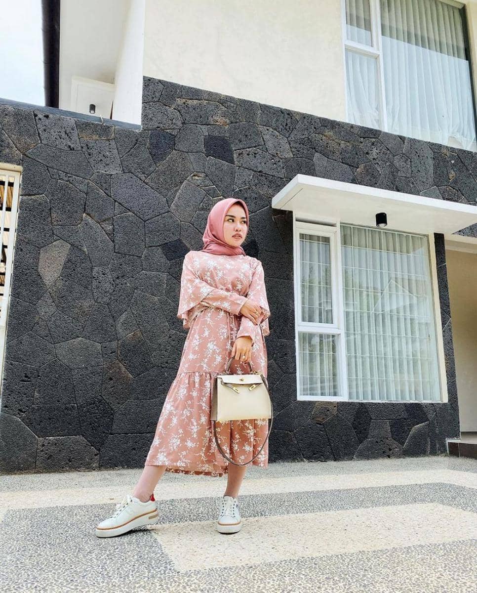 Instagram/medinazein